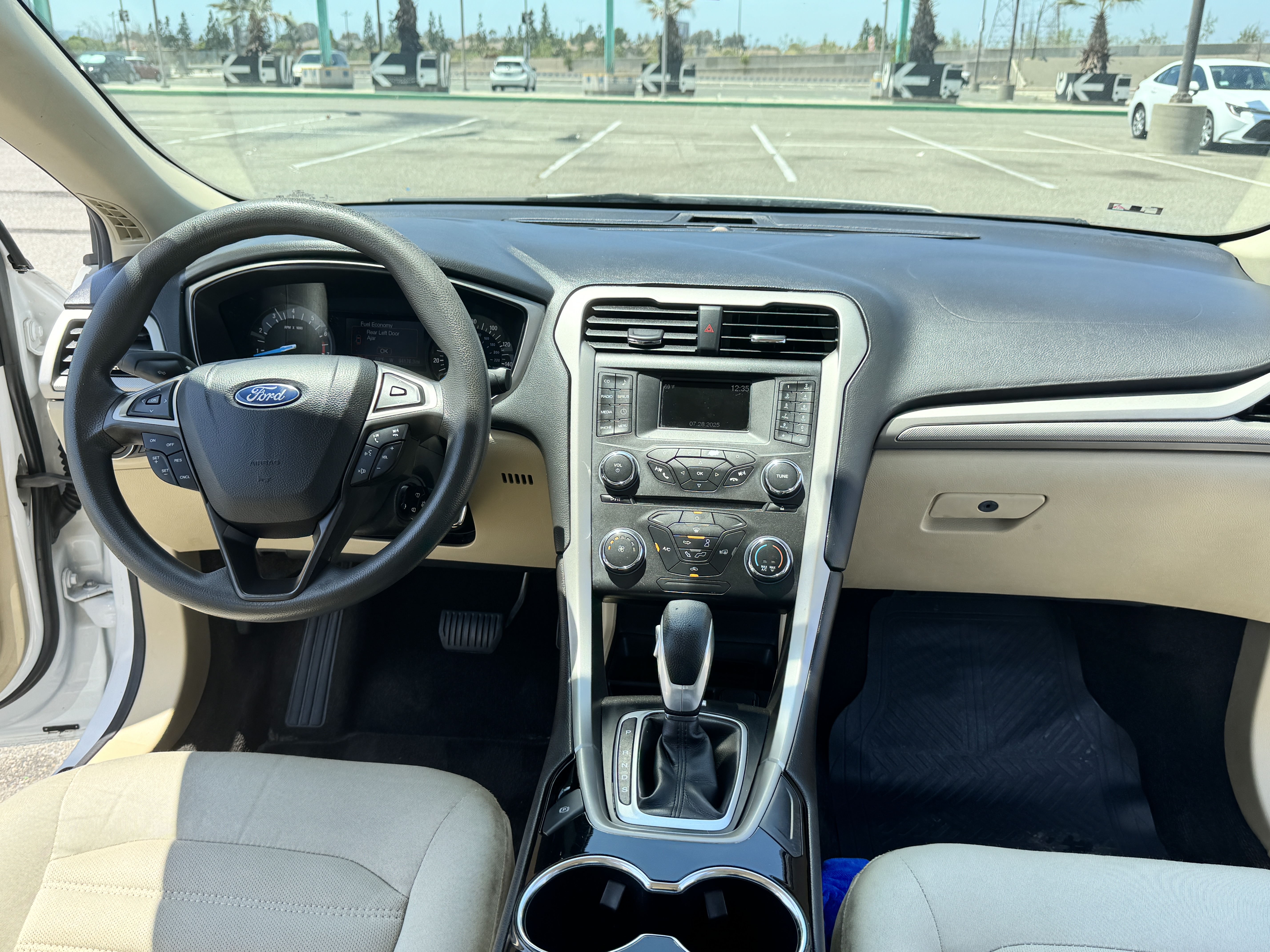 2015 Ford Fusion SE
